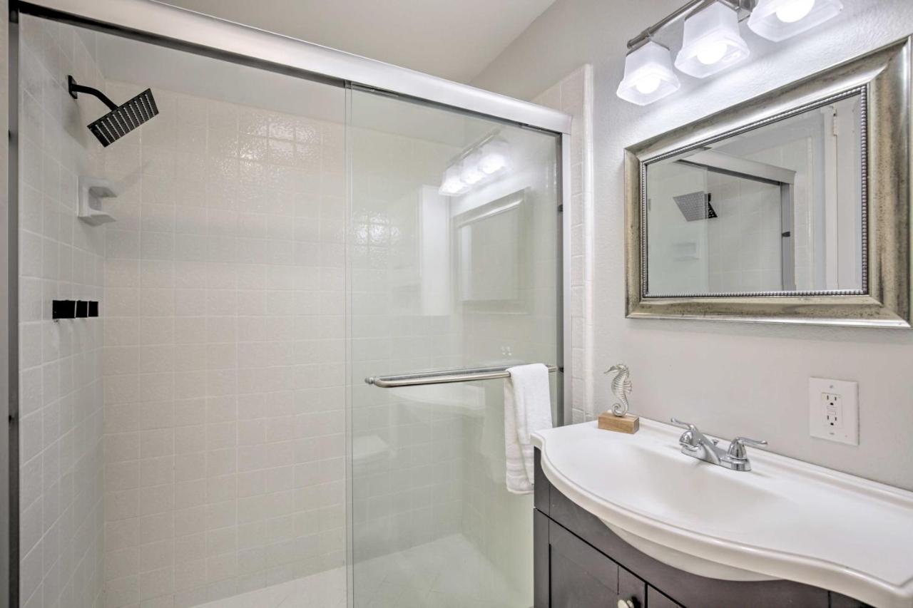 Charming Oceanside Condo With Beach And Pool Access! ภายนอก รูปภาพ